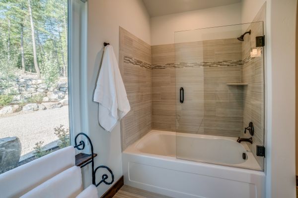Bathroom Tub Installation in Warsaw